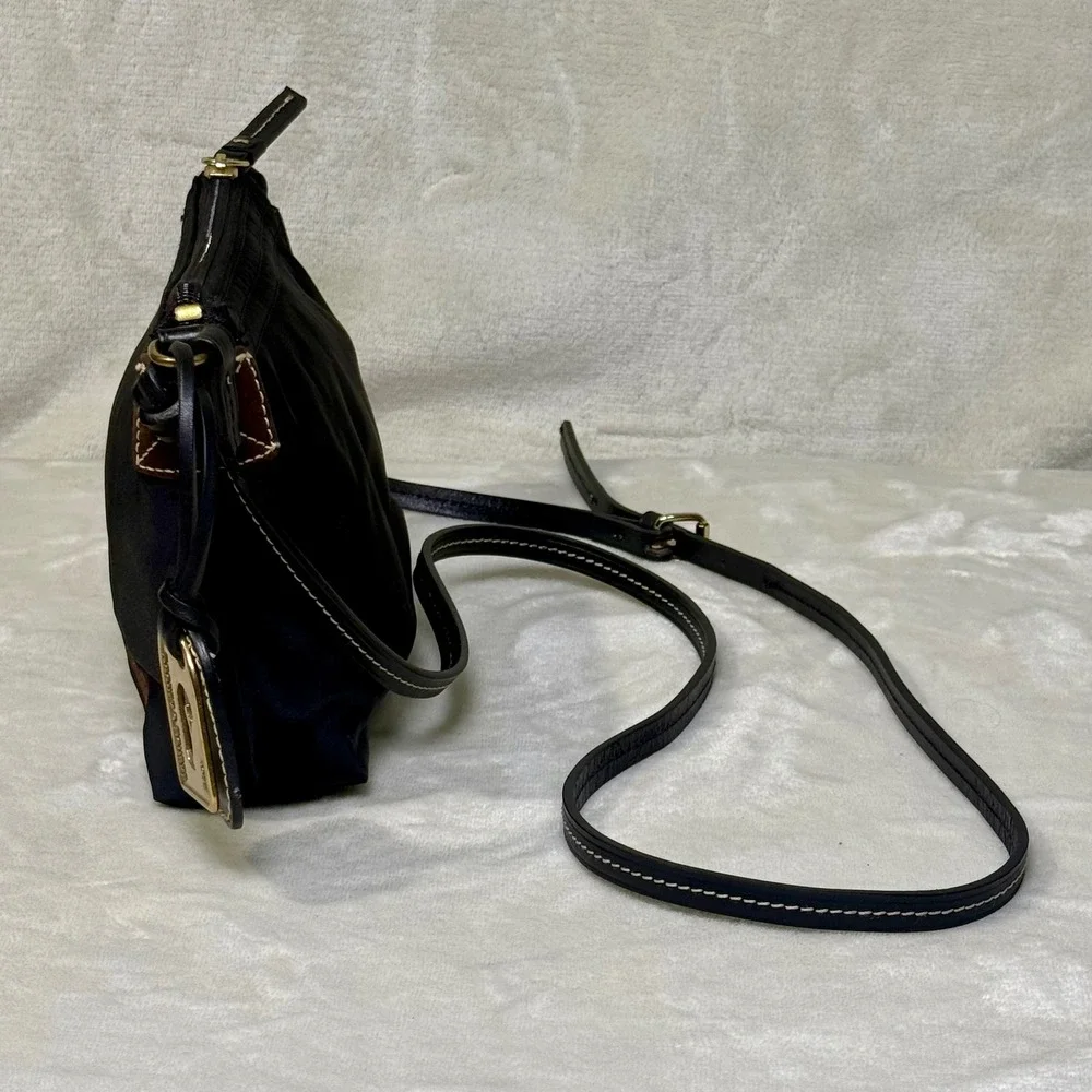 Dooney & Bourke Crossbody Bag Small Black Purse Nylon Leather Pink Preppy Y2K